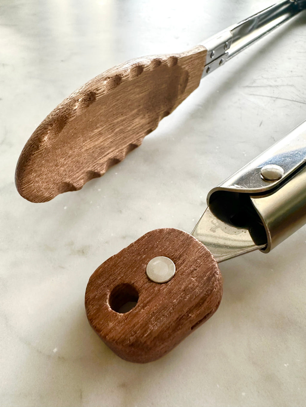 Carmel Acacia Wood Kitchen Tongs Set