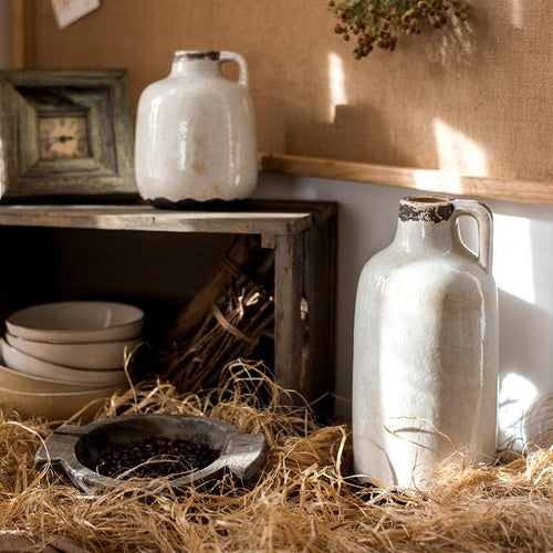 Elegant Glazed Pottery Vase