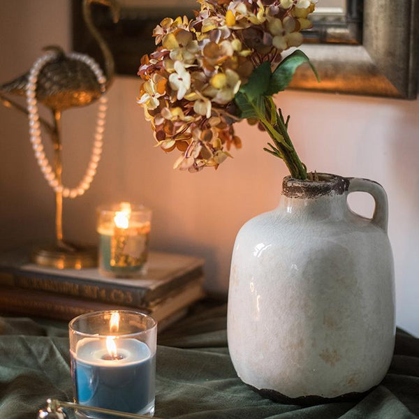 Elegant Glazed Pottery Vase