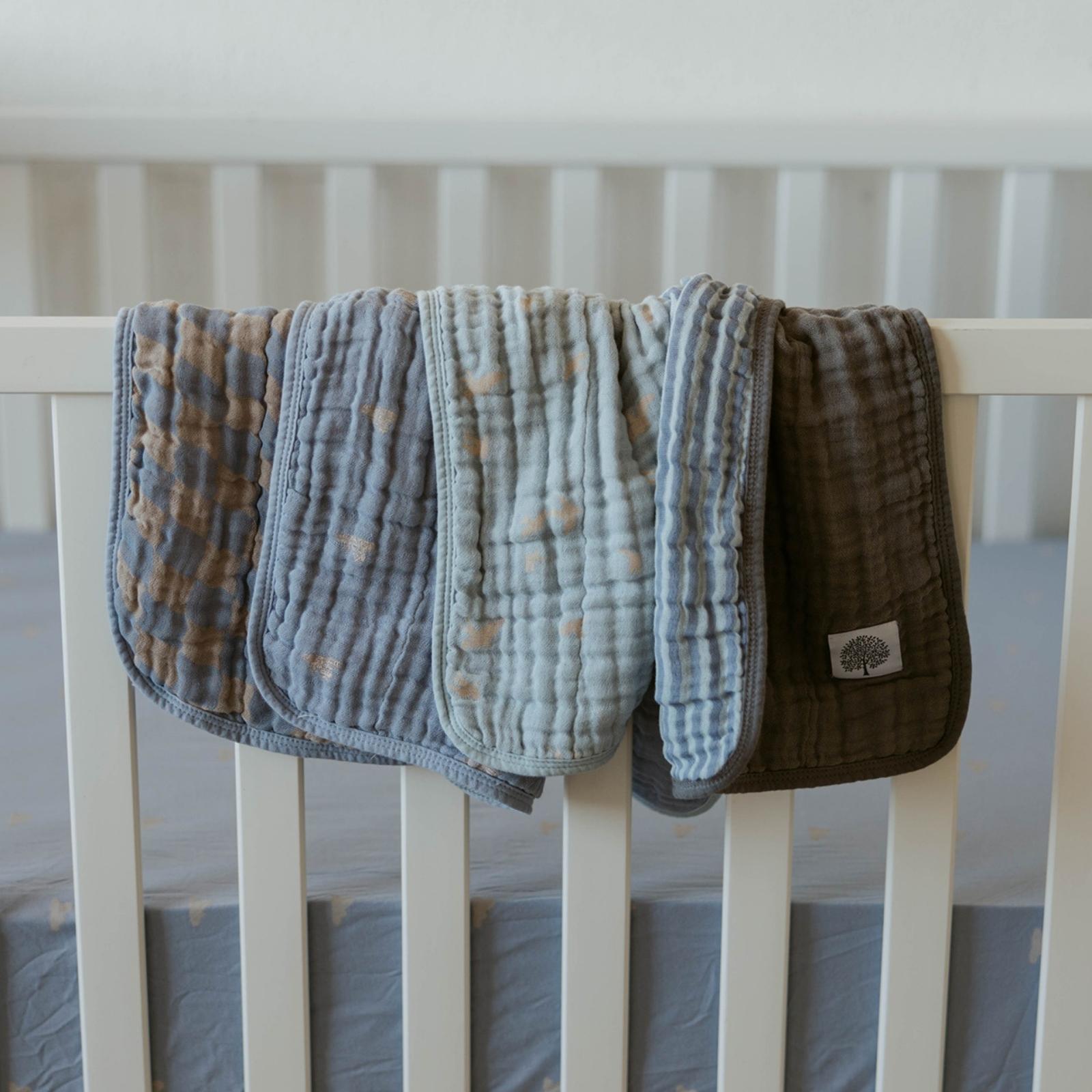 Cuddle Soft Muslin Burp Cloths (4 Pack)